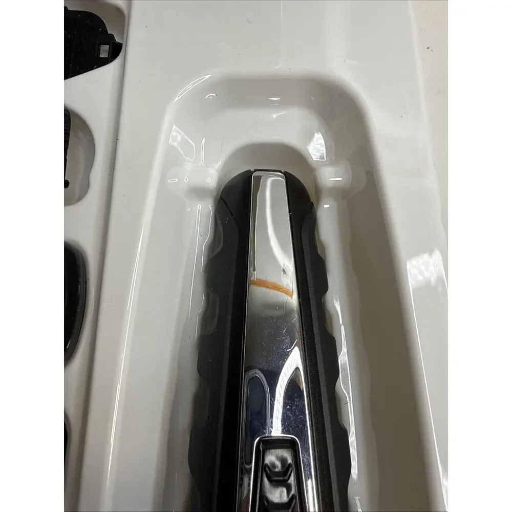 Wahl Lithium Ion Multi-Groomer Chrome, Black